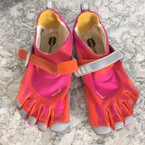 Vibram shoes